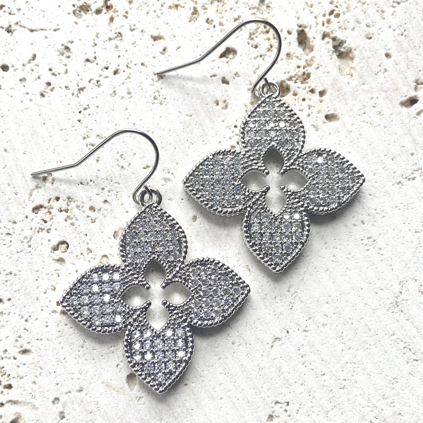 VB&CO Designs Handmade Jewelry - Quatrefoil clover designer style jewelry boutique trendy : Gold