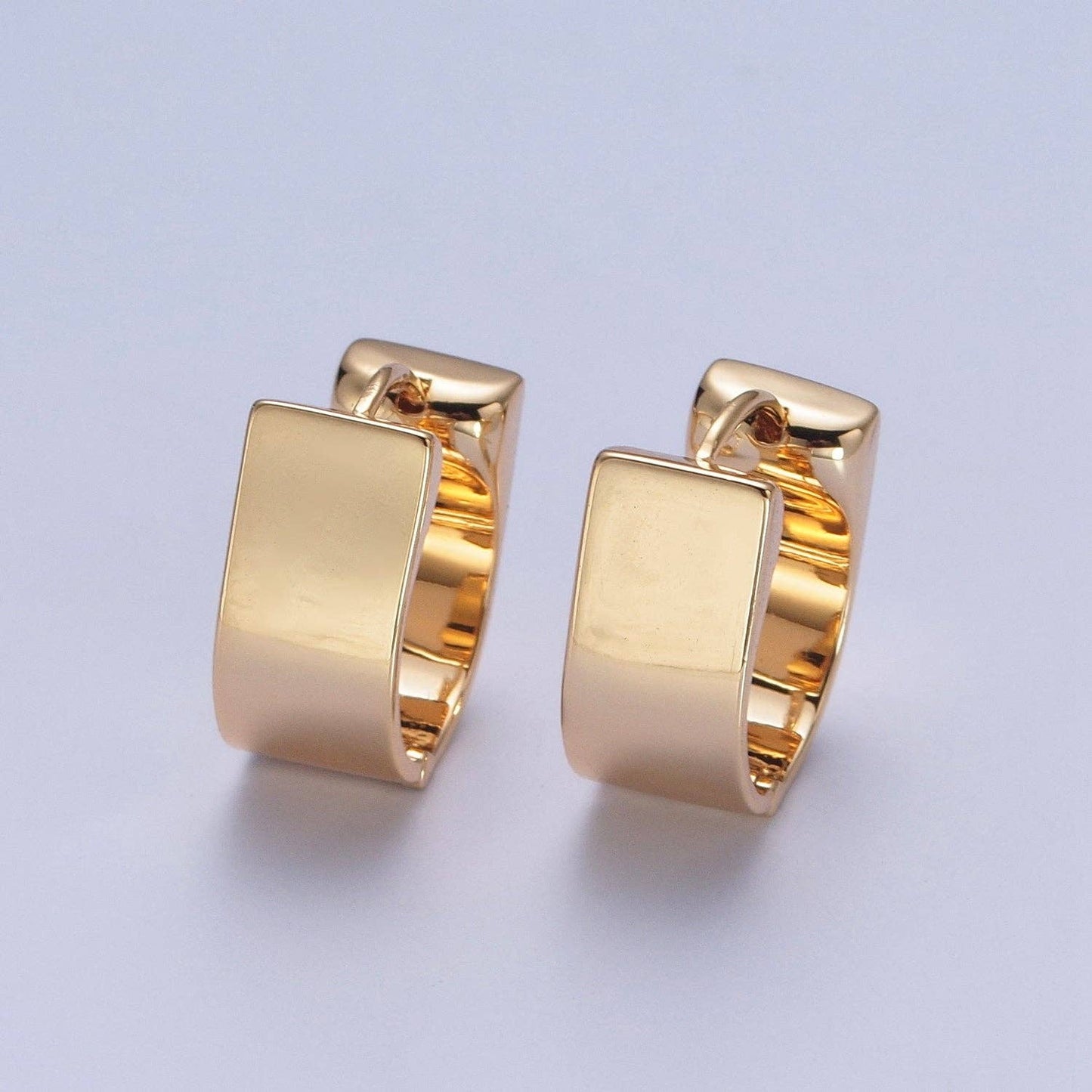 Minimalist Geometric Thick Hoops Earrings 65.00