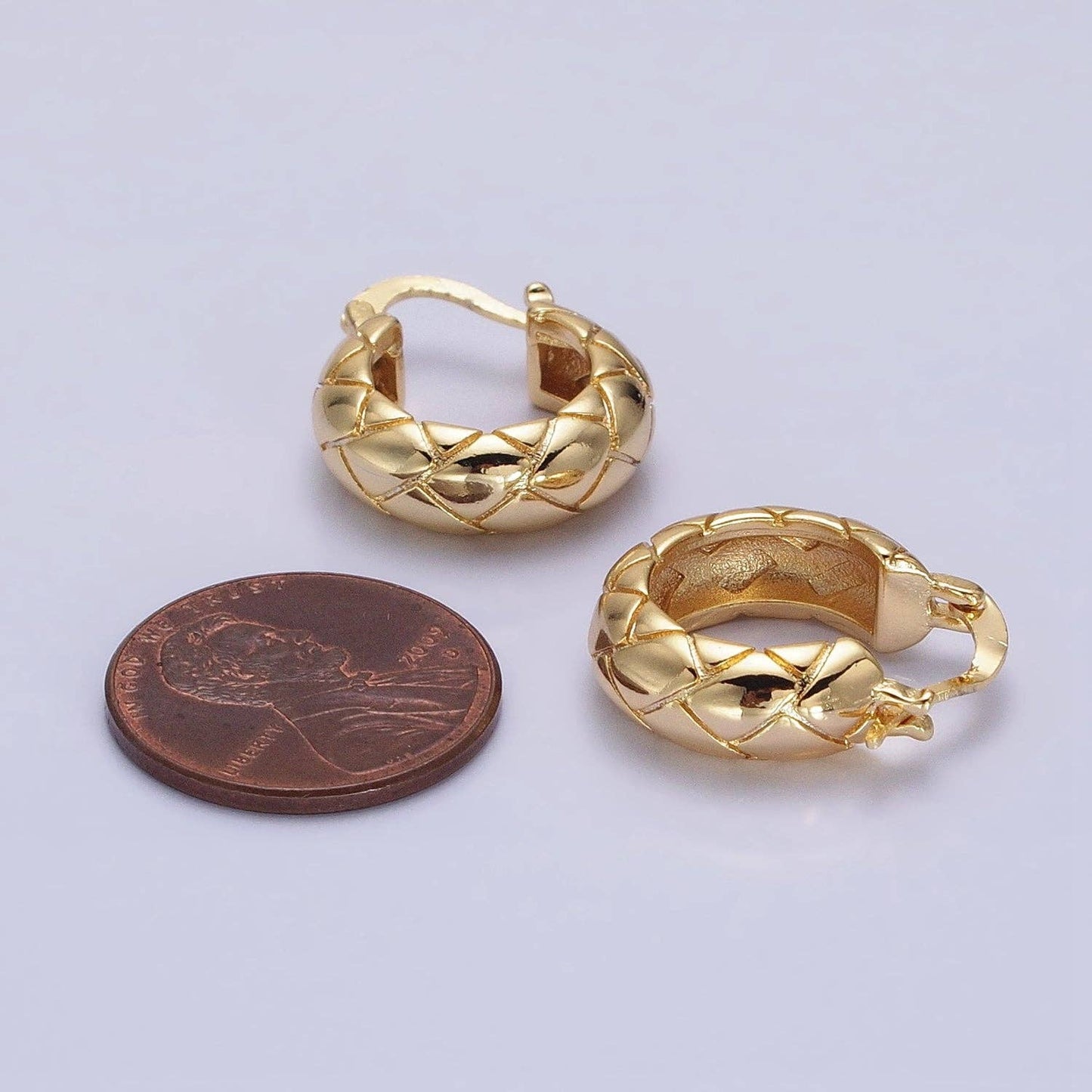 Quilt Textured Hoop Earrings 65.00