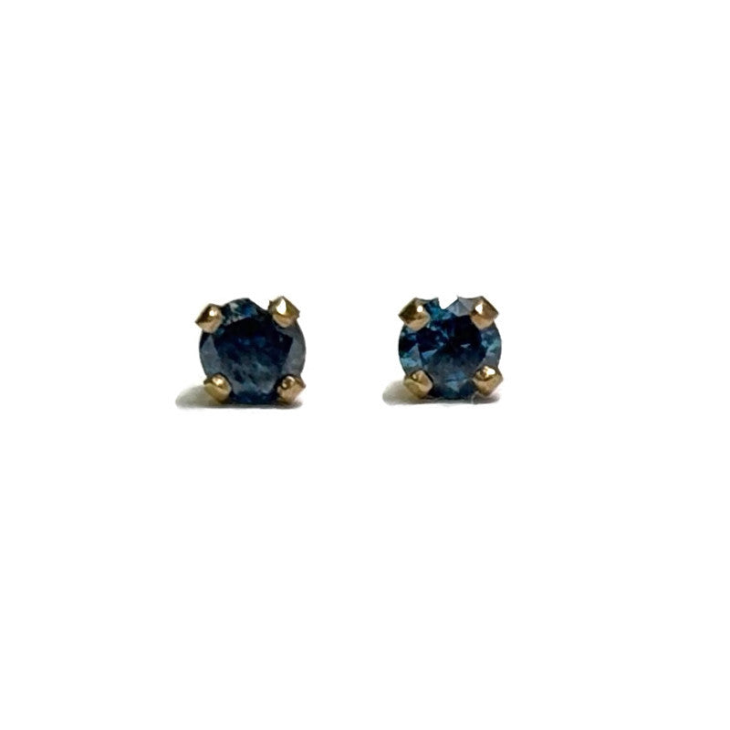 Blue Diamond Gold Stud Earring 600.00