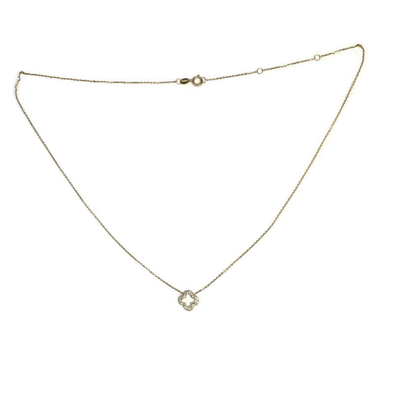 Diamond and Gold Clover Pendant Necklace 995.00