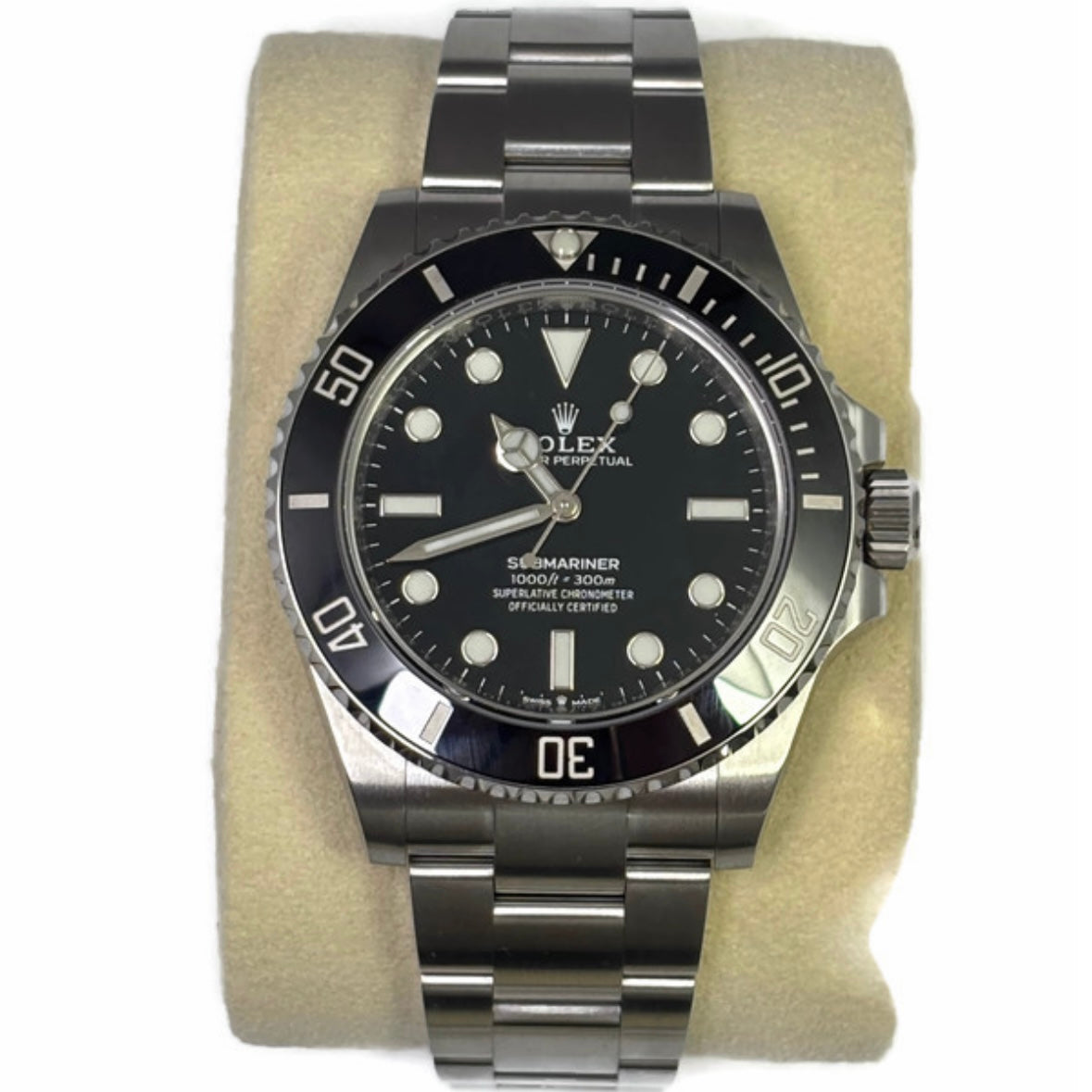Gents Stainless Steel Black Submariner Rolex 15400.00