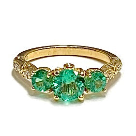 Diamond and Emerald Ring 18k 4290.00