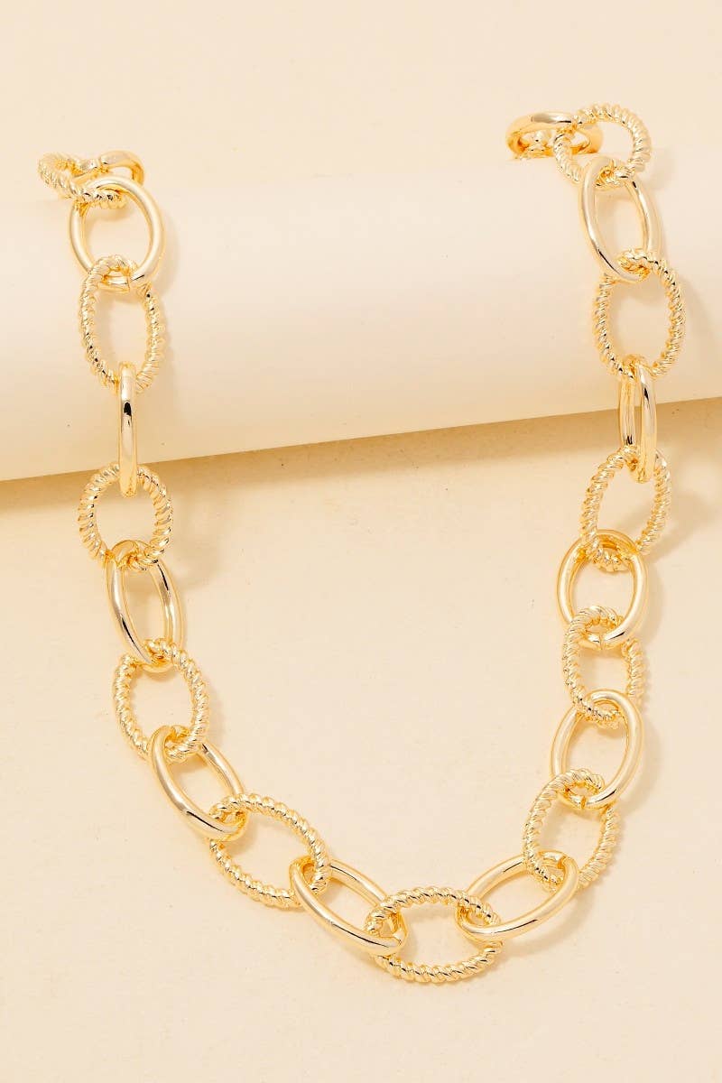 Anarchy Street - Mixed Oval Chain Link Necklace: G16