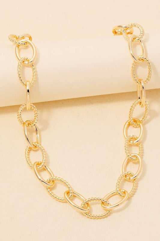Anarchy Street - Mixed Oval Chain Link Necklace: G16