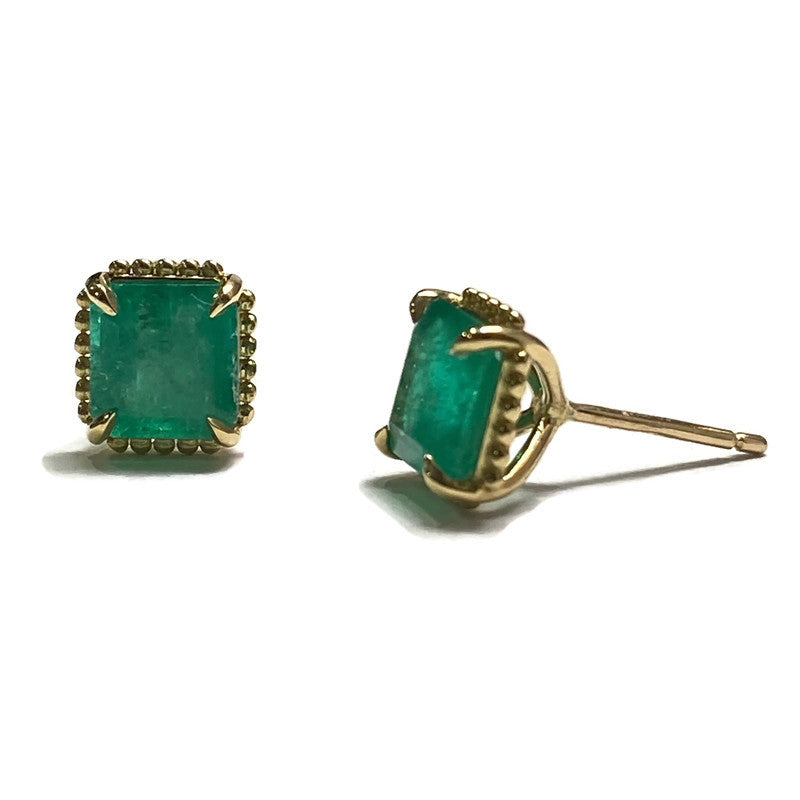 Emerald 18K Gold Earring 3400.00