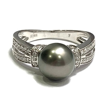 Diamond & Fresh Water Black Pearl Ring 9-10mm 1,800.00