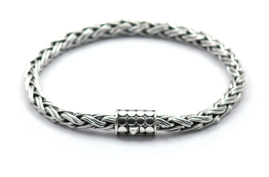 SOHO Sterling Silver Bali Square Bracelet 8" 267.00