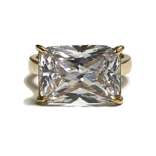 Emerald Cut 18k Ring By Laurel 3150.00