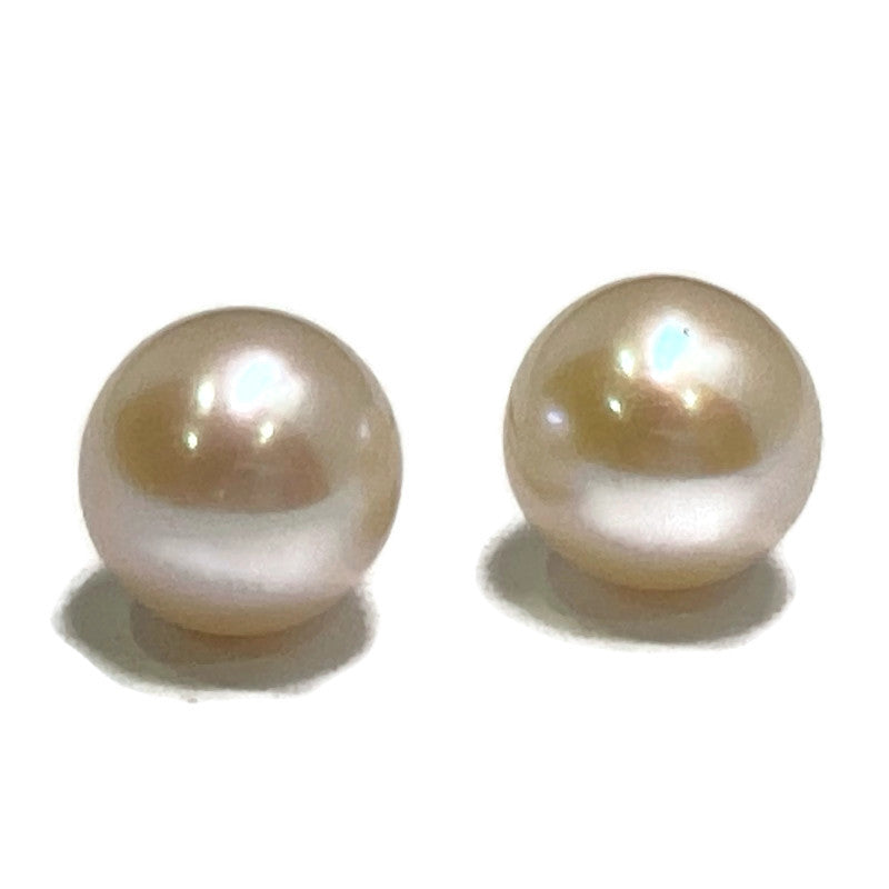 Pearl Button Cultured Fresh Water 6-7mm 75.00