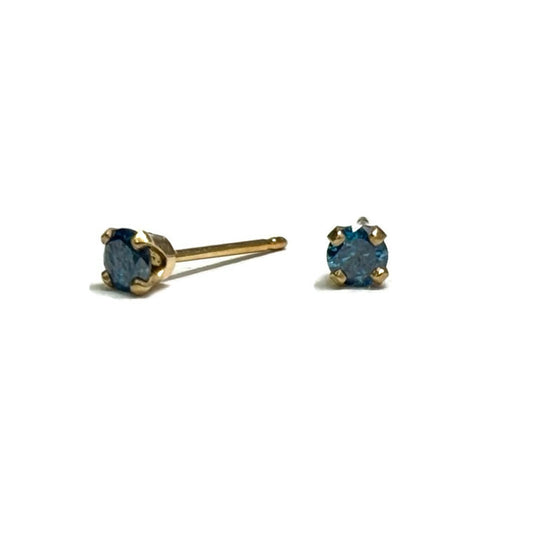 Blue Diamond Gold Stud Earring 600.00