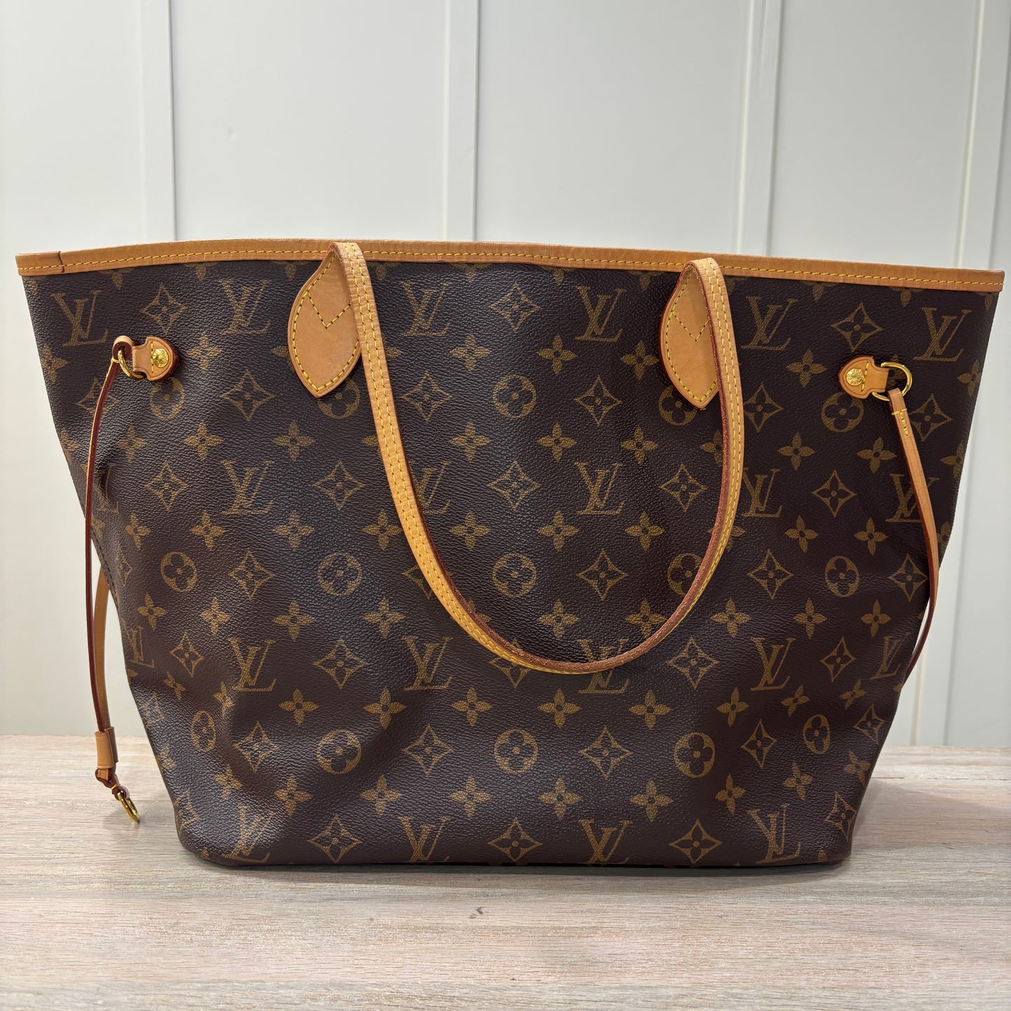 LV Neverfull Monogram with Red Interior MM 1795.00