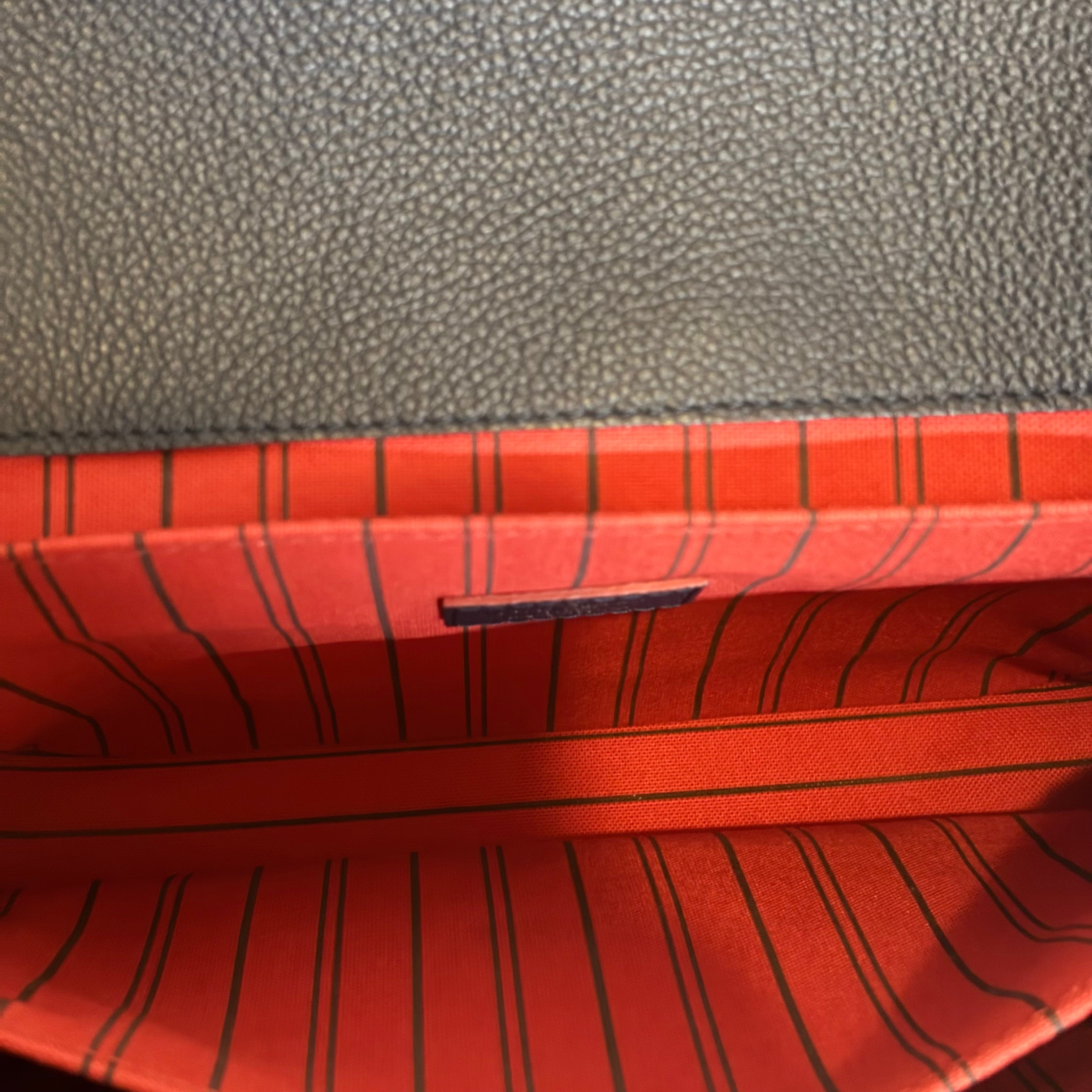 Louis Vuitton A Condition Metis Empreinte Pochette 2600.00