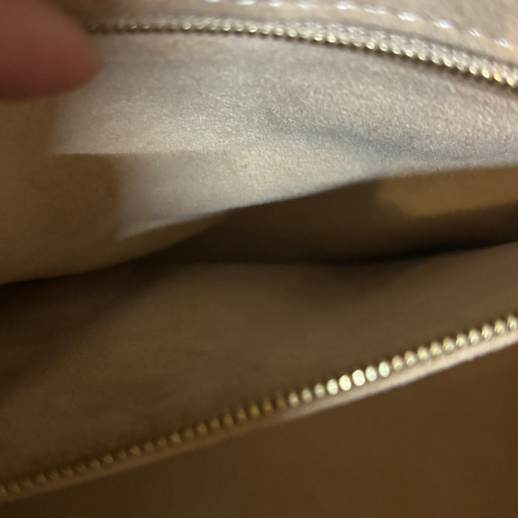 Louis Vuitton A Condition Empriente Saint Germain Beige PM 3500.00