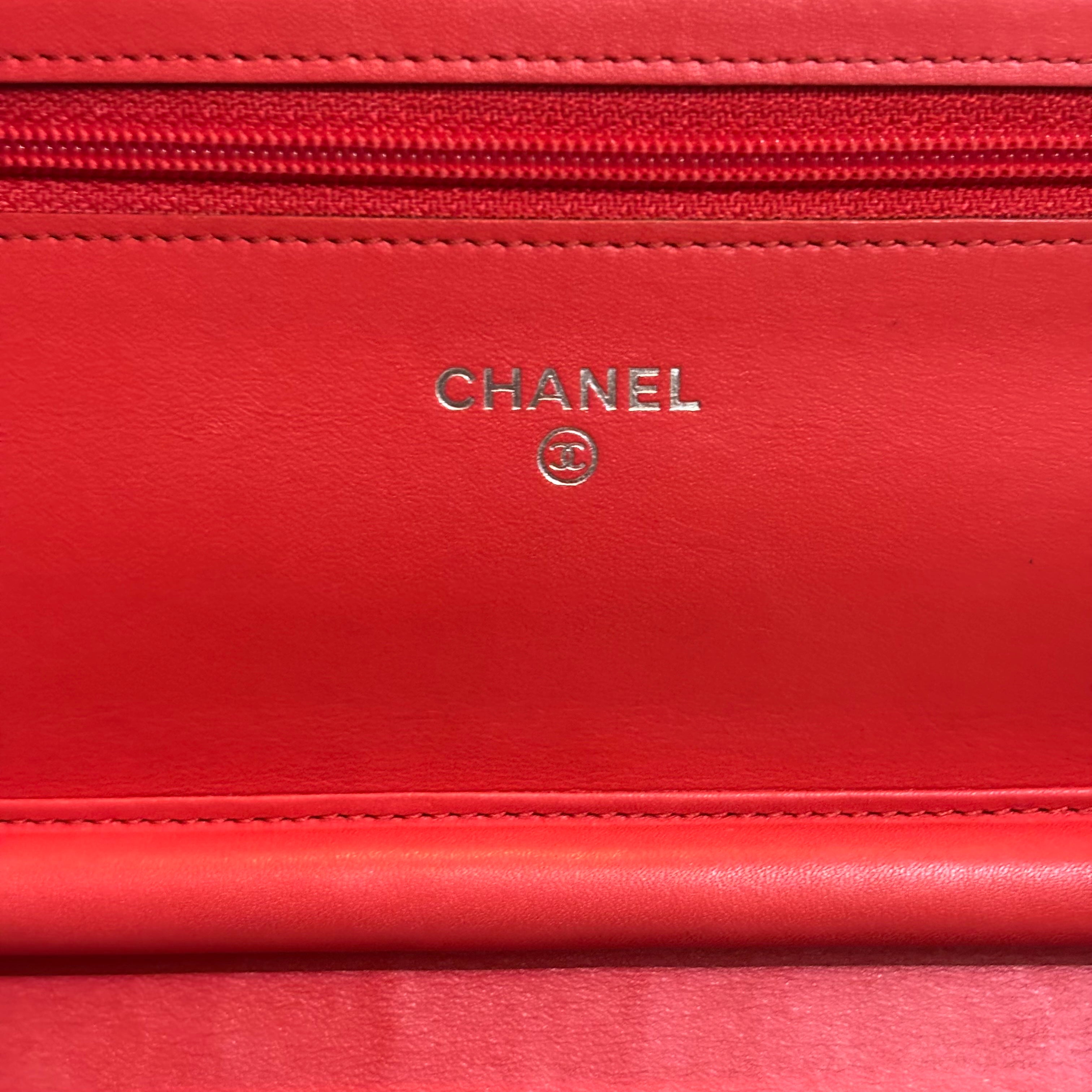 Chanel A Condition Coral Caviar Wallet on Chain 2700.00