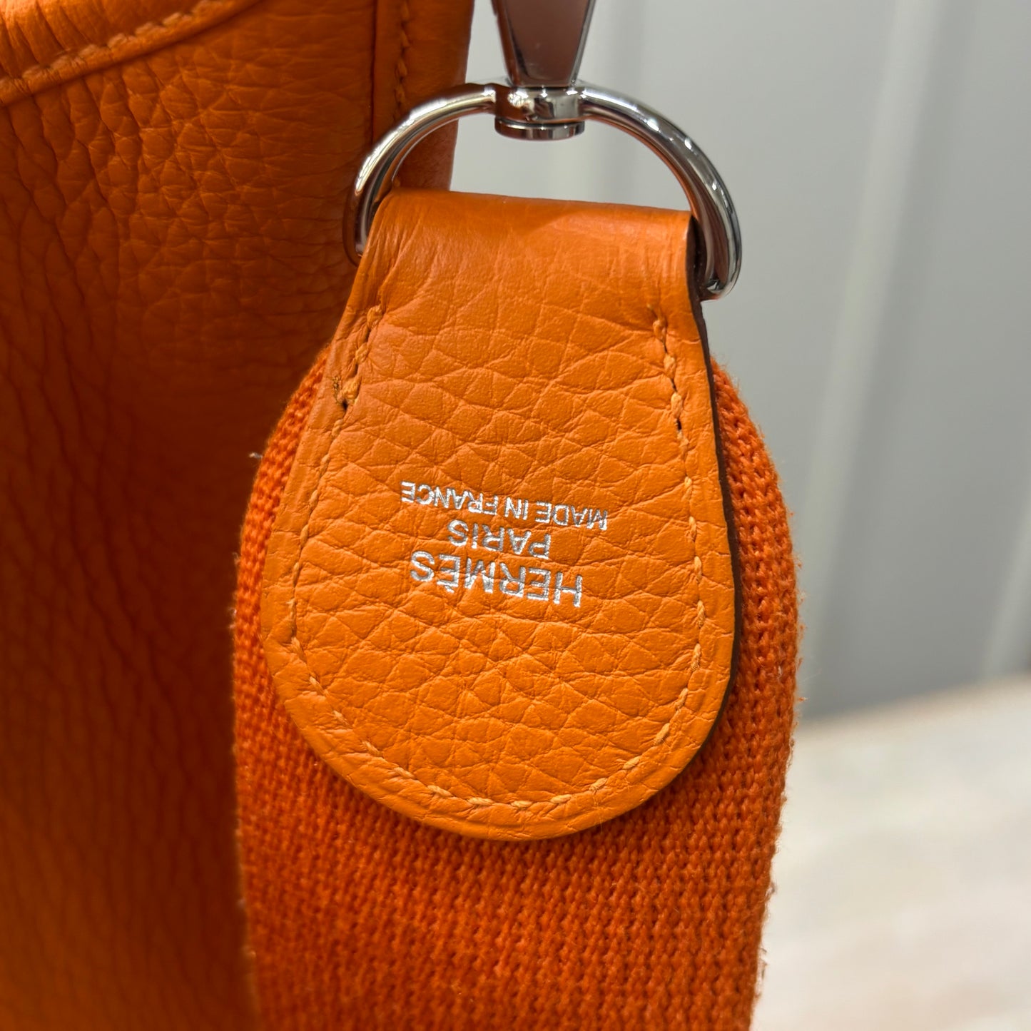 Hermes Evelyn M Orange Pebble Handbag 3900.00