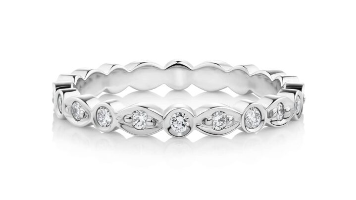 Diamond Band Platinum 1920.00